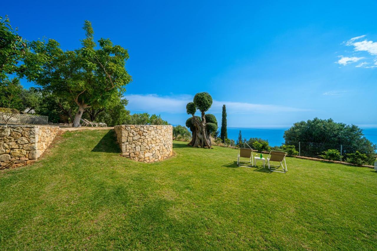 Lourdas Bay View Simotáta Eksteriør bilde
