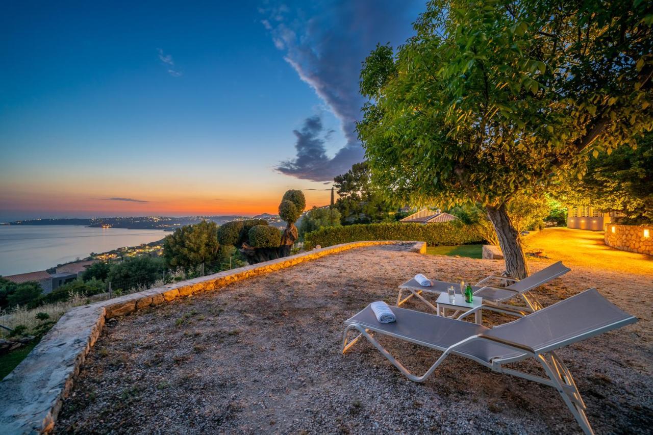 Lourdas Bay View Simotáta Eksteriør bilde