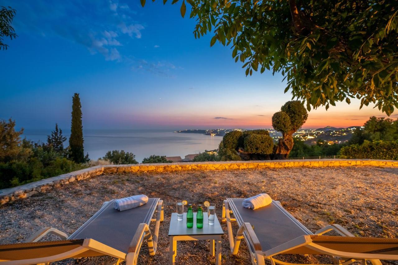 Lourdas Bay View Simotáta Eksteriør bilde